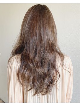 ブリック(BRICK.S) グレージュカラー