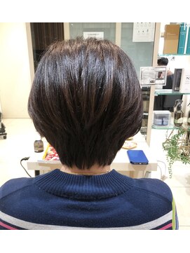 アッシュ 分倍河原店(Ash) スッキリショートボブ