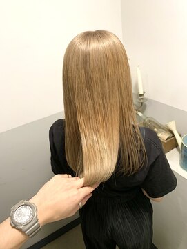 ミエル ヘア 新宿(miel hair) ホワイトミルクティーベージュ