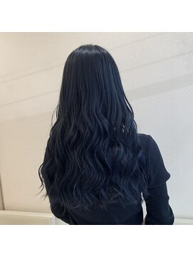 アッシュ 北千住店(Ash) ブルーブラックカラー