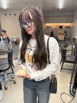 エウペ 渋谷(WEUPE)&nbsp;斜めバング/グレージュカラー/デザインカラー/シルキーベージュ