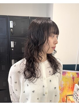 ヘアーブレイス(hair brace) ミディアムレイヤーパーマ　stylist聖斗