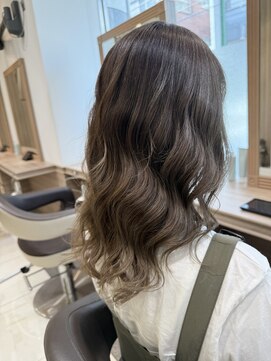 アッシュ 等々力店(Ash) 【脱白髪染め】グラデーションオリーブグレージュ