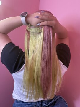 ダズリングディア(Dazzling Deer) ピンク/ロング/デザインカラー/レイヤーカット/リタッチカラー