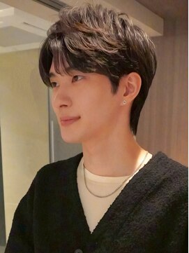 ヨリ サッポロ 札幌大通(yori SAPPORO) ニュアンスパーマ/センターパート/韓国マッシュ/ダークアッシュ