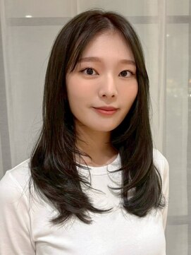 リュミエ ドゥ マッシュ(Lumier de mashu) 【大阪/梅田/茶屋町/中崎町】チャコールグレー×ハッシュカット