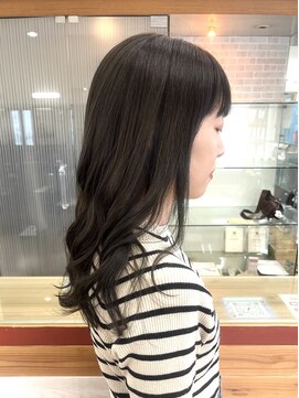 トップヘアー 中庄店(TOP HAIR fuapua) オリーブグレージュ【りり】