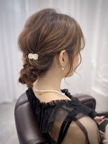 ウィロー(WILLOW)&nbsp;【WILLOW京橋】結婚式お呼ばれヘアセット上品シニヨン(中原由貴)