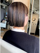 ヘアーリビング 730 宜野湾&nbsp;730 bob style 切りっぱなし/ハイライト/グレージュ/ボブ