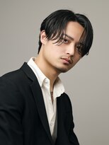 ブラック(BLACK)&nbsp;大人スリックパート/MEN’S HAIR/リバースセンターパート/表参道