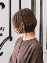 ビューティアール&nbsp;【15.深みマロンで秋めく艶髪に♪ミニボブ】
