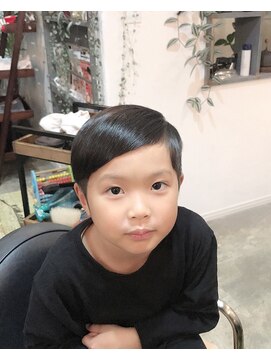 2つの鋏 7:3ボーイ