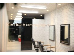 men's hair & grooming salon W