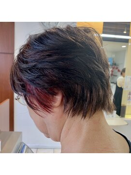 クオリス 上板橋店(QUALIS) 大人ショート/大人インナーカラー/セクションカラー/赤/レッド
