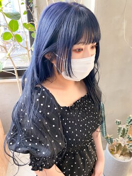 テトヘアー(teto hair) ネイビーカラー　青髪　ブルーカラー　姫カット ロング