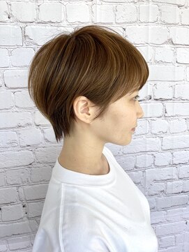 キーマン(KEYMAN) 【耳掛けが素敵】マッシュショート