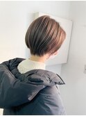 大人可愛い小顔丸みショートボブ　束感ショート　ベージュ