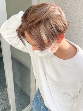 キャンバス バイ ネオリーブ 横浜西口(Canvas by neo.) ディカプリオカラー センターパート【横浜】