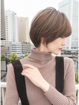 ティアラ 桜木町(TIARA) クビレショート/20代/30代/40代/大人可愛い