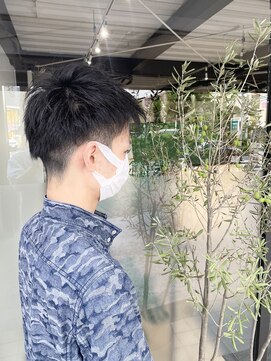 ルアナ(Luana) 爽やかツーブロック