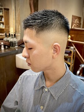 エルエー 大津店(L.A) スキンフェード　バズカット　ボウズフェード