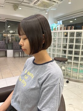 アッシュ 下北沢店(Ash) ストレートミニボブ