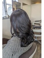 レクリエ(Re:crea) ロングレイヤーカット×ナチュラルブラウンカラー
