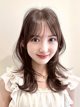 ユニコ(unico) 韓国風/レイヤー/小顔/前髪カット/髪質改善/グレージュ/透明感