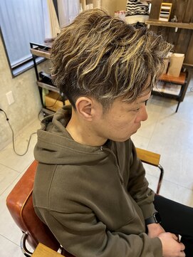 ヘアメイク リヴ(Hair Make Liv) コントラストハイライト