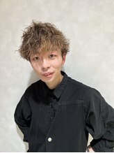 アース コアフュールボーテ 上越店(EARTH coiffure beaute) 林 尚吾