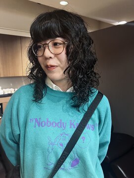 メゾン ノエラ(Maison Noella) 【時短×おしゃれ◎】ツヤ感黒髪×くるくるダメージレスパーマ