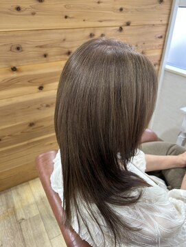 リーク(LEEK) “髪質改善メテオカラー”