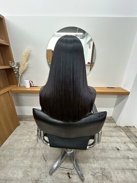 ニコ(NICCO) 【吹田・髪質改善】縮毛矯正/トリートメント/マンツーマン