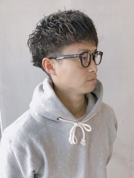 フランクスバーバーリザーブ 人形町店(FRANK’S BARBER RESERVE) ソフトツイストピンパーマバーバーカット　ｙ