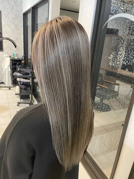 エモーション(emotion) ホワイトハイライト