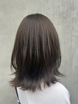 アルター(aL ter) オリーブベージュ×ミディアムレイヤー