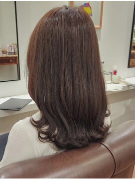 インビテーション(invitation) グレージュ