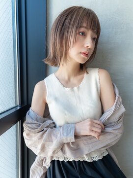 ハバナ 渋谷(HAVANA) 20代30代大人可愛いグレージュカラー斜めバングショートボブ