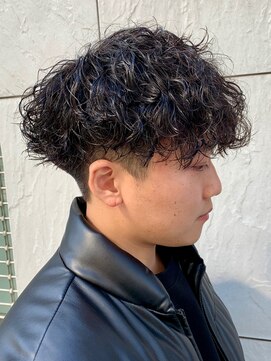 ジーニー 本厚木(Genie) プードルパーマ/波巻き/ハイライト/マッシュパーマ/ウルフ