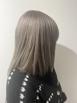 髪の美院 シャルマン ビューティー クリニック(Charmant Beauty Clinic) 柔らかいグレージュ