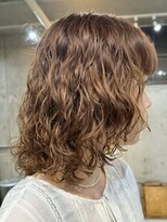 ナループロアオハナ(Nalu pu loa ohana) パーマ/ウルフパーマ/レイヤーパーマ/ウルフ/原宿/表参道