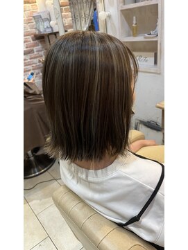 ヴィアンカ(Vianca) アンブレラハイライト×オリーブグレージュ