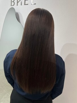 ビビバイベル(BiVi by BHEL) グレージュミルクティーベージュカラー韓国レイヤーカット桑名