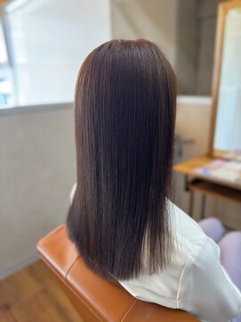 シェルター プロデュースド バイ エムズ(Shelter produced by M's) 艶髪縮毛矯正