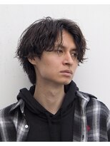 ツイストスパイラルセンターパートフェザーパーマ