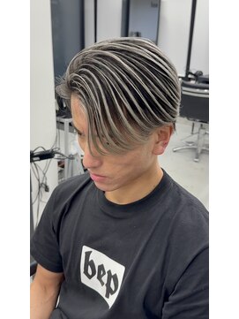 ソルバイジゼル(sol by gisele) 【垢抜けたいメンズ必見！】ホワイトシャドールーツ