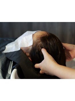 頭皮ケアも叶う頭皮洗浄コースもご用意◎オゾンでできたラテは毛穴の奥に潜む汚れを排出します！