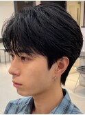 センターパート毛流れフェザーパーマメンズ髪質改善縮毛矯正