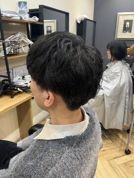 アルター(aL ter) MEN’S HAIR/サーフカール/刈り上げセンターパート/鎌取