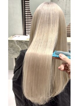 MONO hair salon【4/1NEWOPEN(予定)】 王道なハイトーンカラー